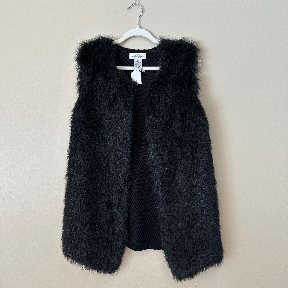 Once Again Black Faux Fur and Knitted Open Front Vest with Pockets Vintage Y2K